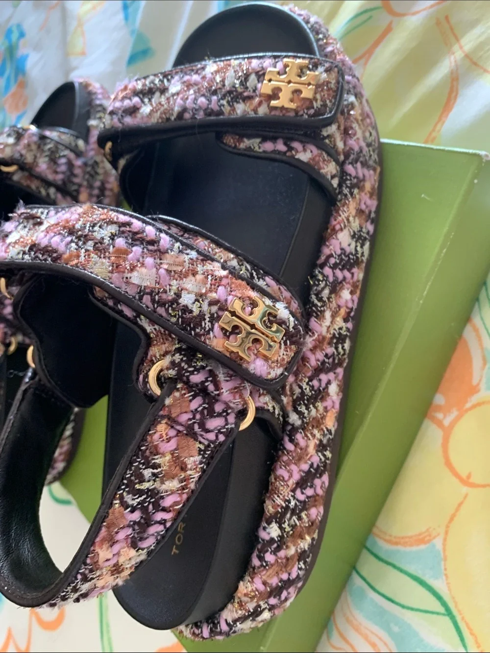 Tory Burch  Kira Sport sandal -Tweed-   Color Rosa -Multi/Cocoa